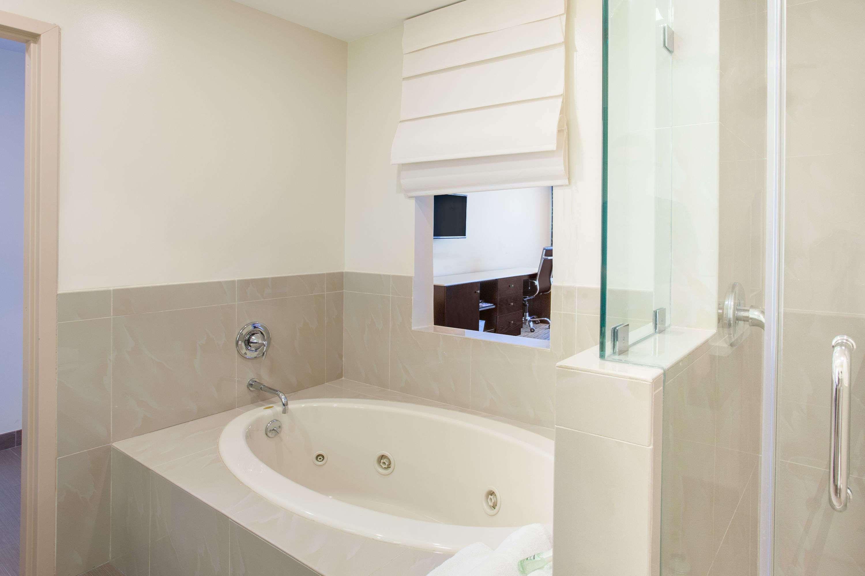 Ramada By Wyndham Culver City Los Angeles Ngoại thất bức ảnh