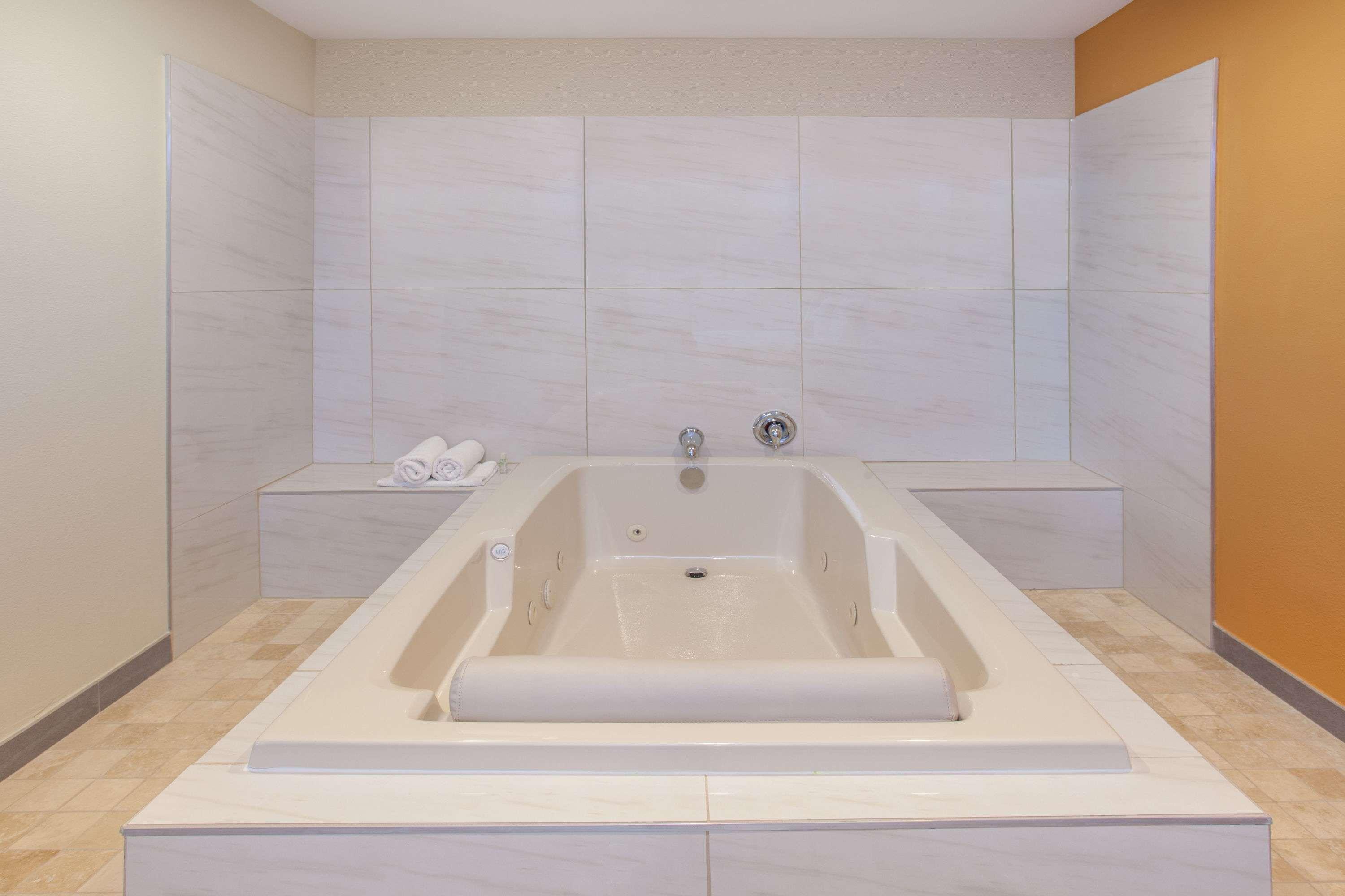 Ramada By Wyndham Culver City Los Angeles Ngoại thất bức ảnh