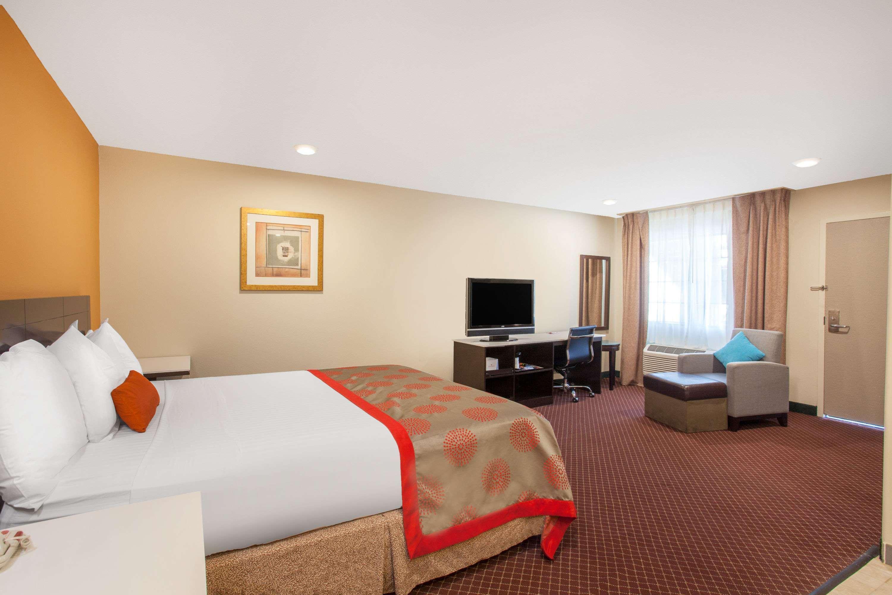 Ramada By Wyndham Culver City Los Angeles Ngoại thất bức ảnh